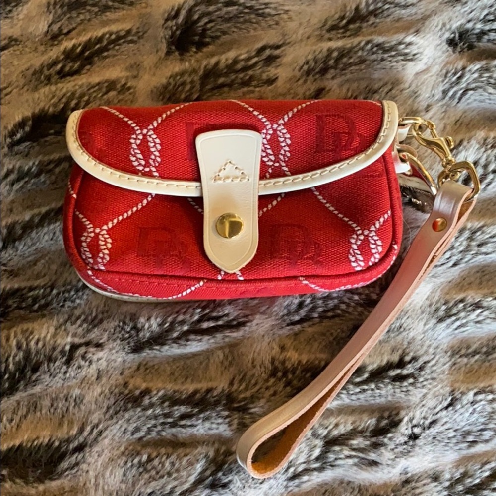 Dooney and Bourke wristlet